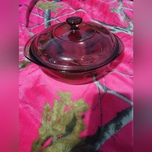 Pyrex Purple cranberry 023 Baking Dish With Lid 1.5L